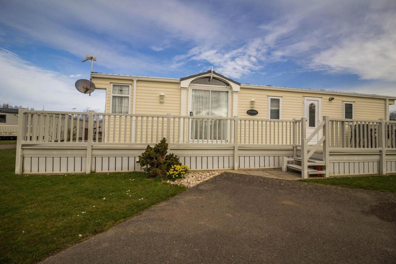 Готель Brilliant Caravan For Hire At Manor Park In Hunstanton Norfolk Ref 23176K Екстер'єр фото