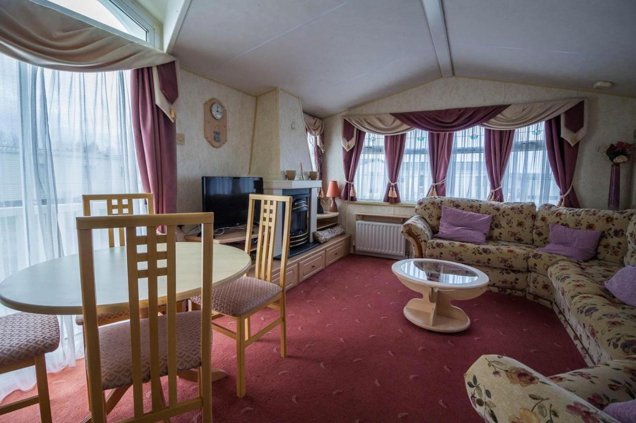 Готель Brilliant Caravan For Hire At Manor Park In Hunstanton Norfolk Ref 23176K Екстер'єр фото