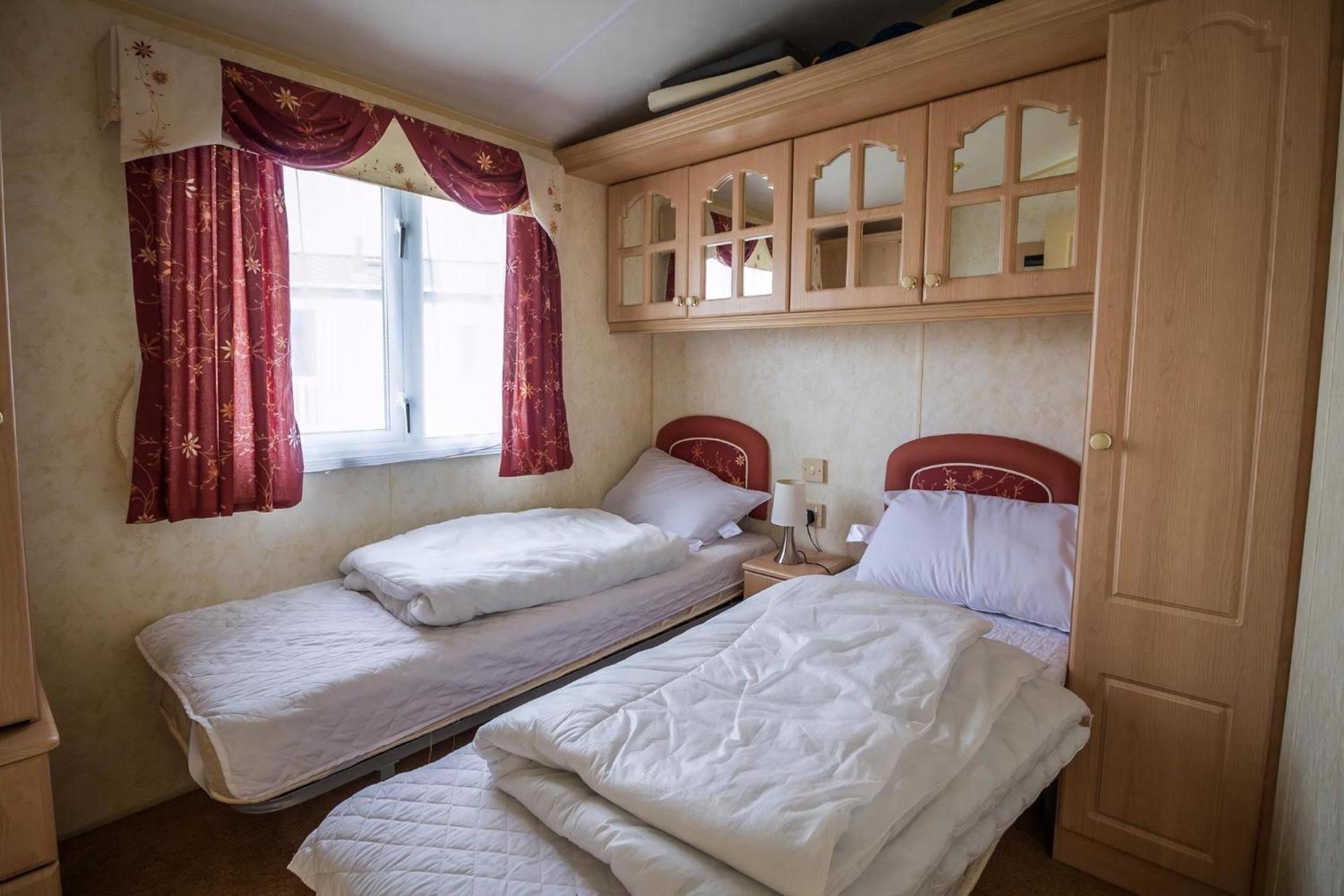 Готель Brilliant Caravan For Hire At Manor Park In Hunstanton Norfolk Ref 23176K Екстер'єр фото